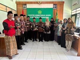 TPA Al-Ijtihad Kepil Terima Bantuan Sarpras dari Kemenag Gunungkidul